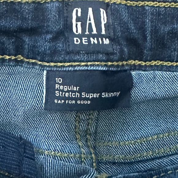 Gap Kids Super Skinny Fit Jeans - Picture 3 of 3